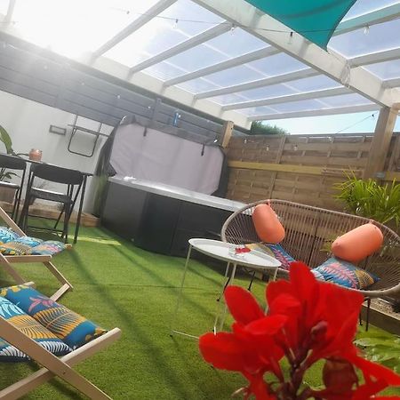 Maison 4Pers Avec Jacuzzi Privatif Couvert Proche Ocean Brem Sur Mer Exterior foto